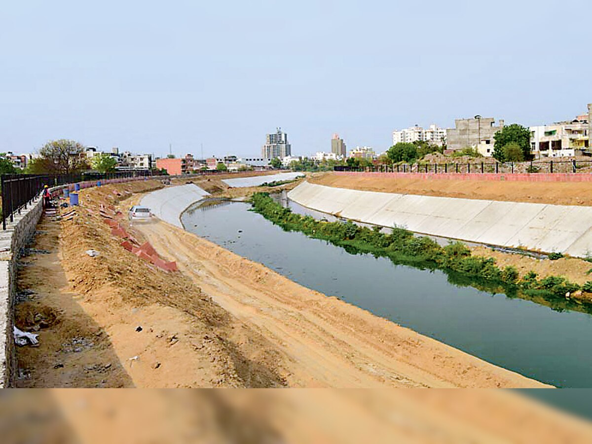 Dravyavati project: Tonnes of sludge makes timely completion a challenge