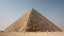 Great Pyramid of Giza can focus electromagnetic energy, claims new study