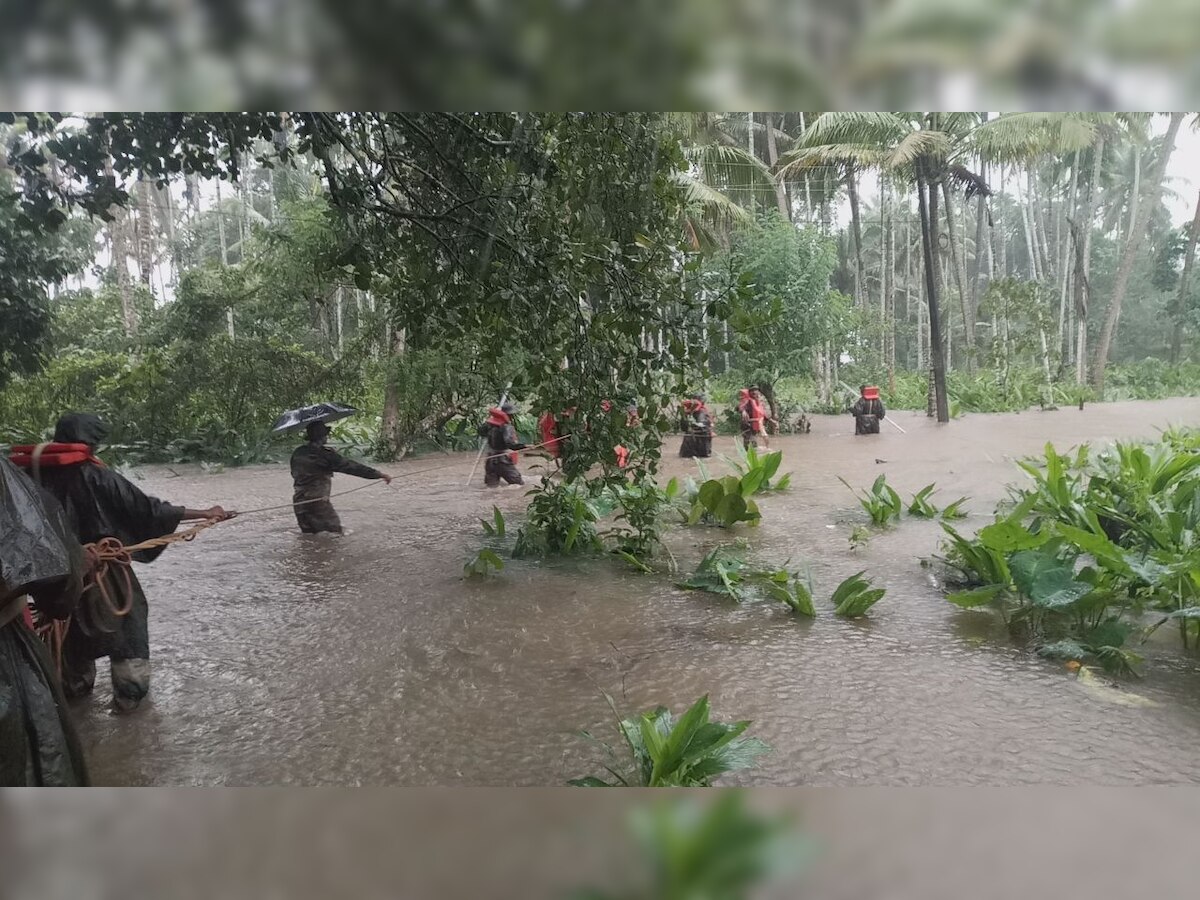 Watch: Indian Army rescues 45-day-old baby, mother from Kerala floods 