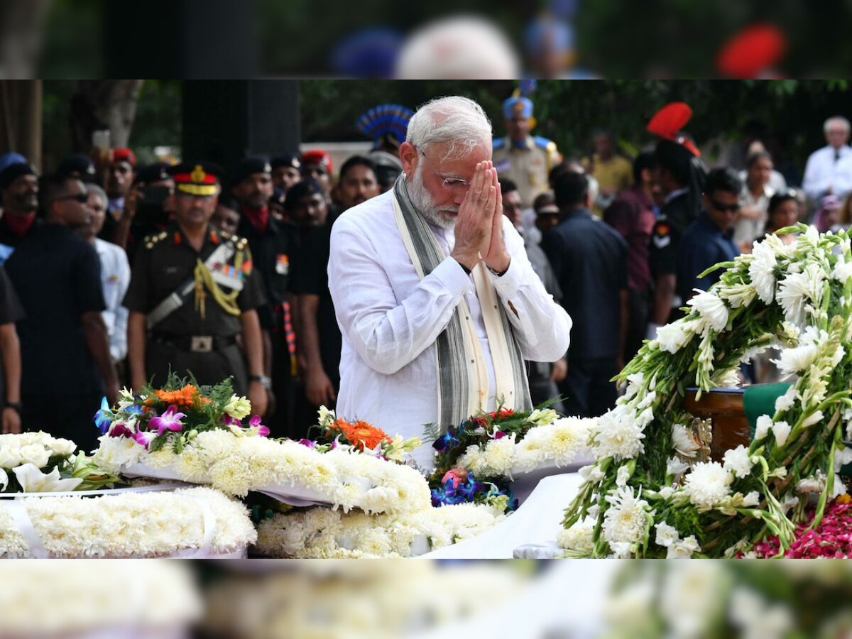 'Atal Ji will live on in hearts and minds of every Indian': PM Modi bids emotional farewell 