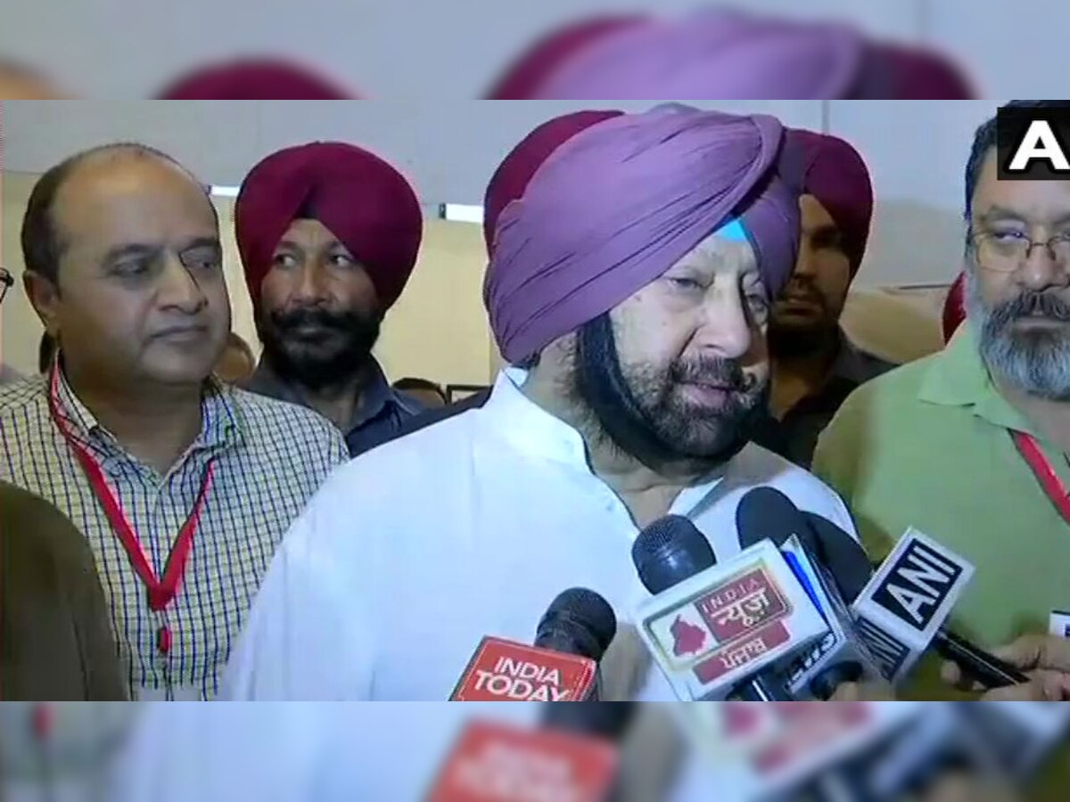 Amarinder Singh blasts Navjot Singh Sidhu, says 'wrong to hug Pakistan Army Chief who orders killings of our soldiers'