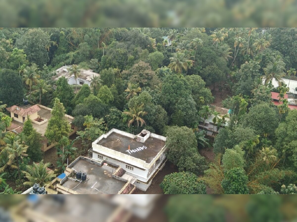 Kerala floods: Was counting seconds, says pilot who made dramatic rooftop landing to rescue 26 people