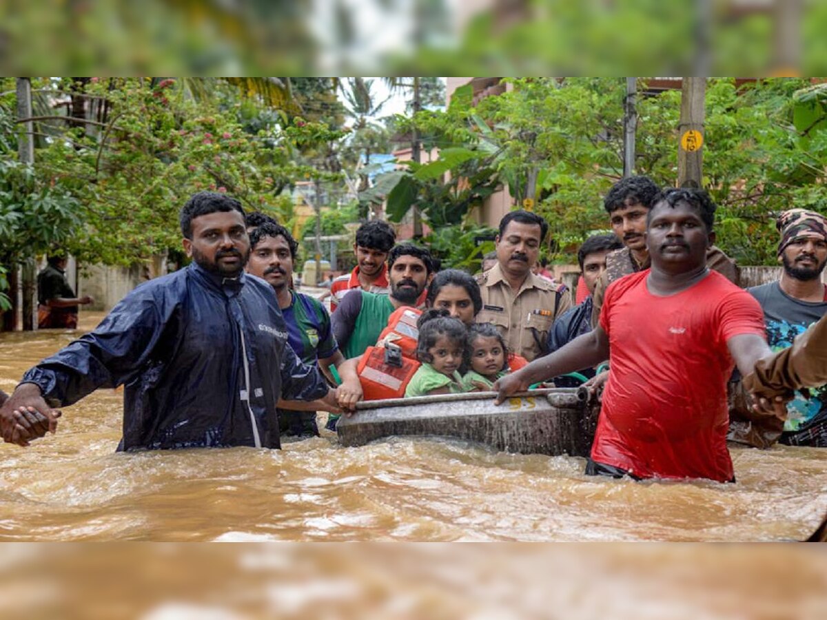 'How can I leave it dirty,' Kerala flood victims heartwarming act at relief camp wins Internet