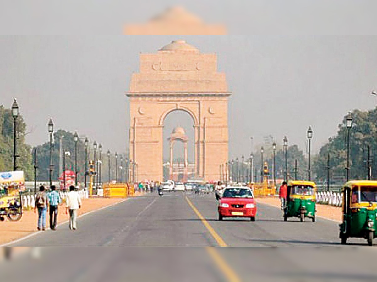 Delhi City experiences a sultry weather on Monday