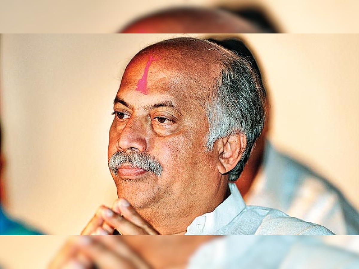 Senior Congress leader Gurdas Kamat dies, aged 63