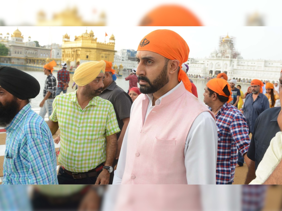 Abhishek Bachchan seeks blessings at Golden Temple as he gears to make his Bollywood comeback with 'Manmarziyaan'