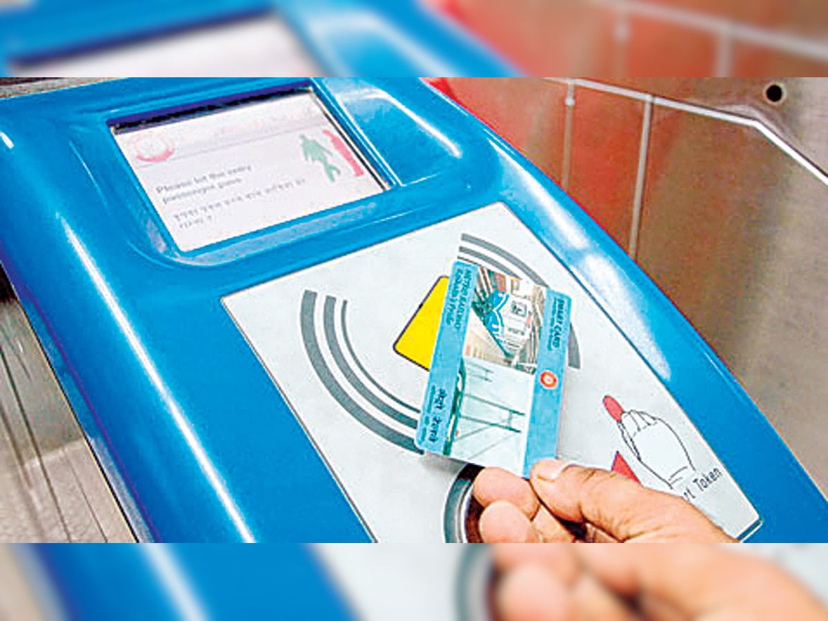 Now,‘unreadable’ Delhi Metro cards replaced instantly