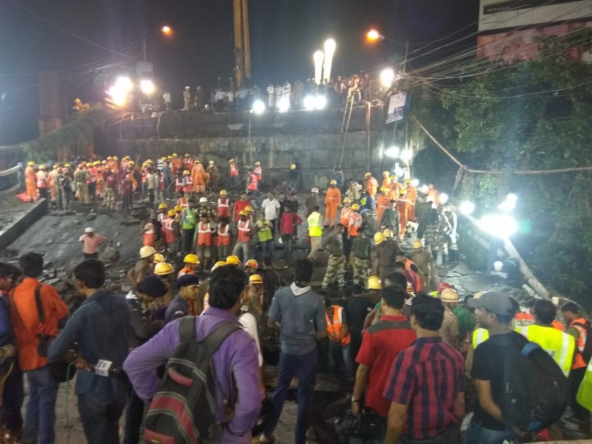 Kolkata Bridge Collapse: 200 men on site for overnight operations, 'slim chance' of survival, say officials  