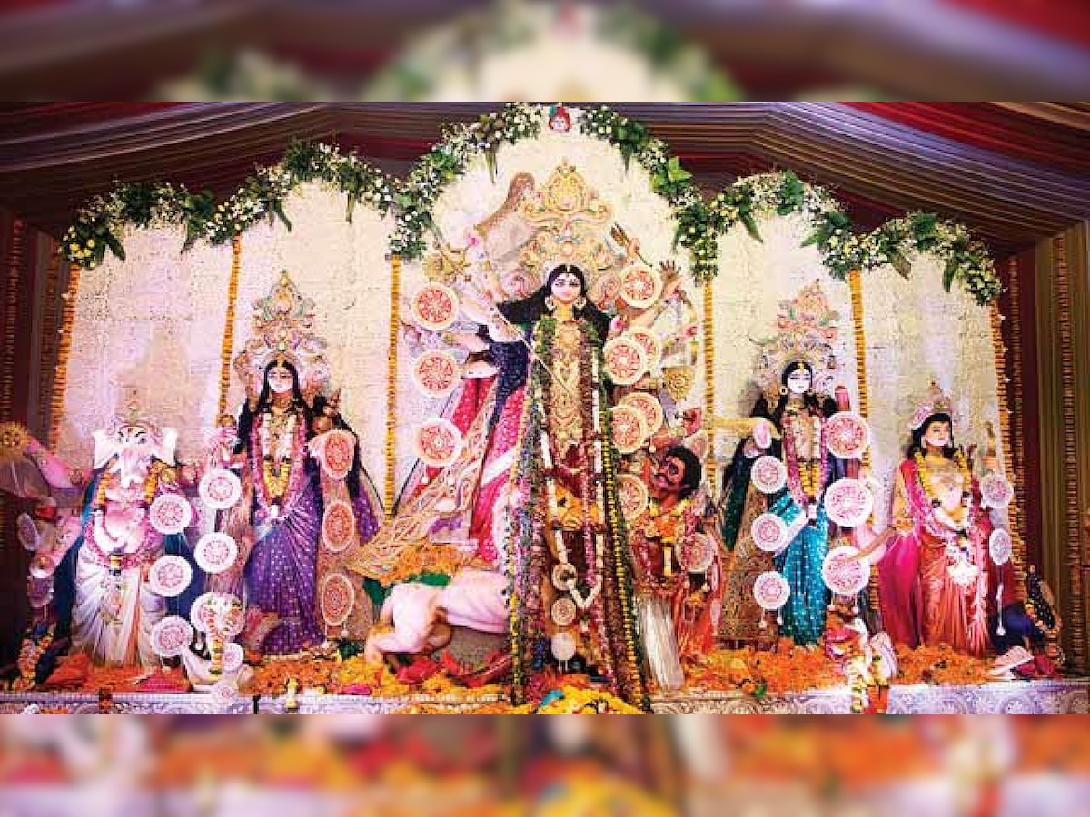 Debt-ridden Mamata Banerjee govt 'gifts' Rs 28 crore to West Bengal Durga Puja organisers 