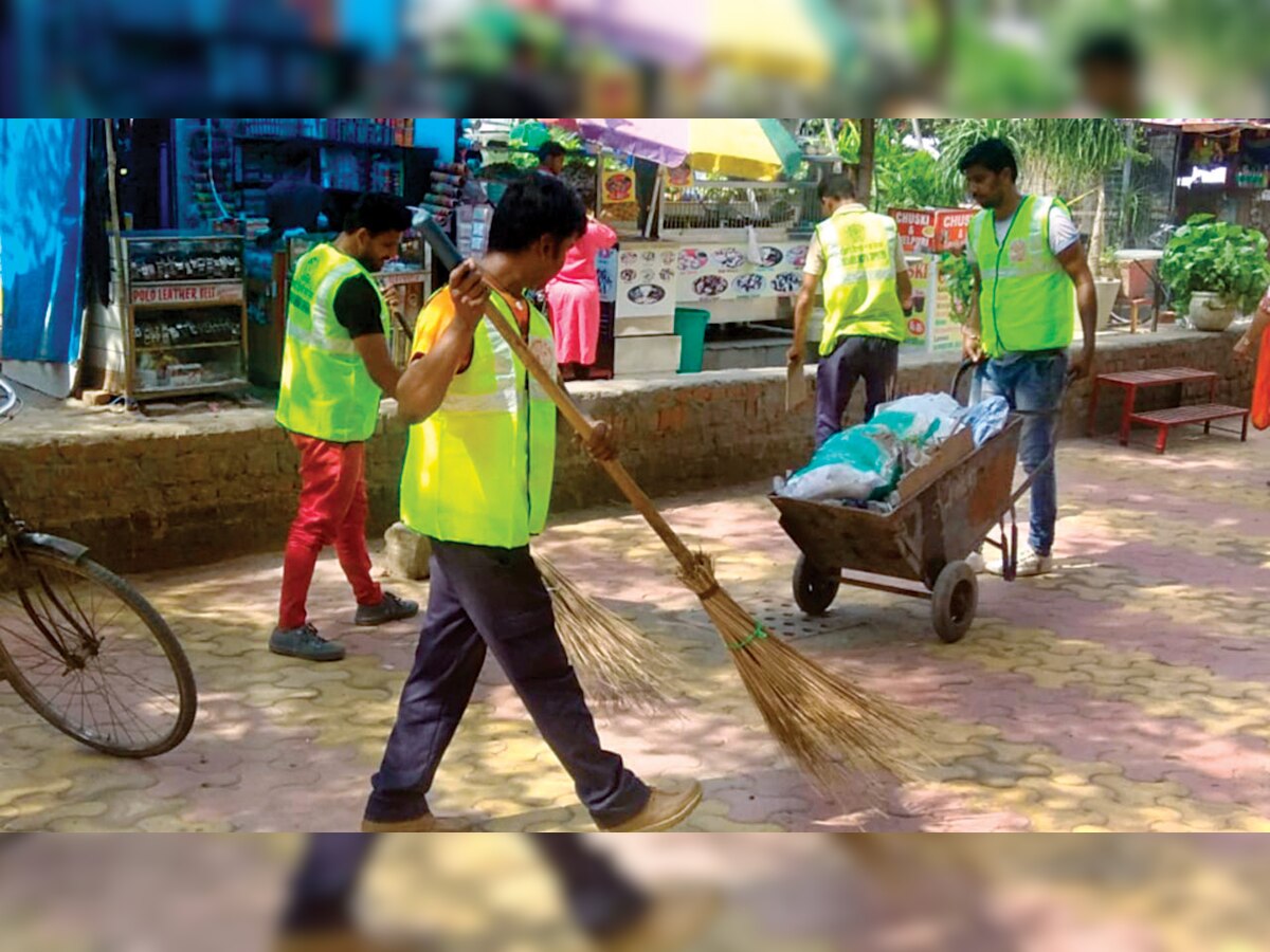 Delhi: Over 10,000 students participate in swachhta quiz competition