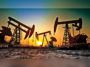 Decline in production of crude oil leads to infra sector growth slowing down to 4.2% in August 