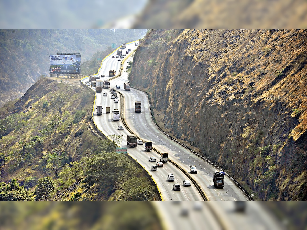 The Bombay-Poona Road: Story of a highway!