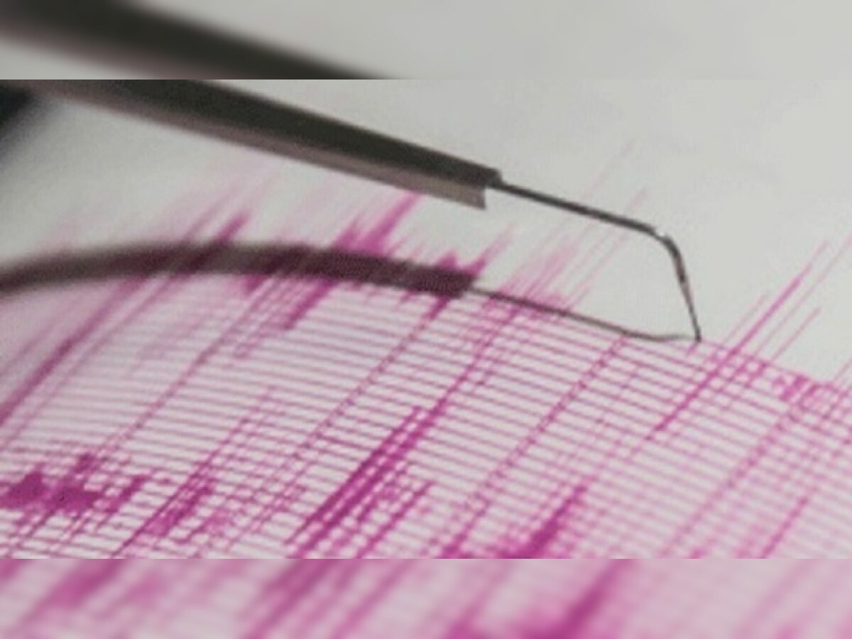 Two earthquakes strike off Canada's west coast measuring 6.6, 6.8 magnitudes