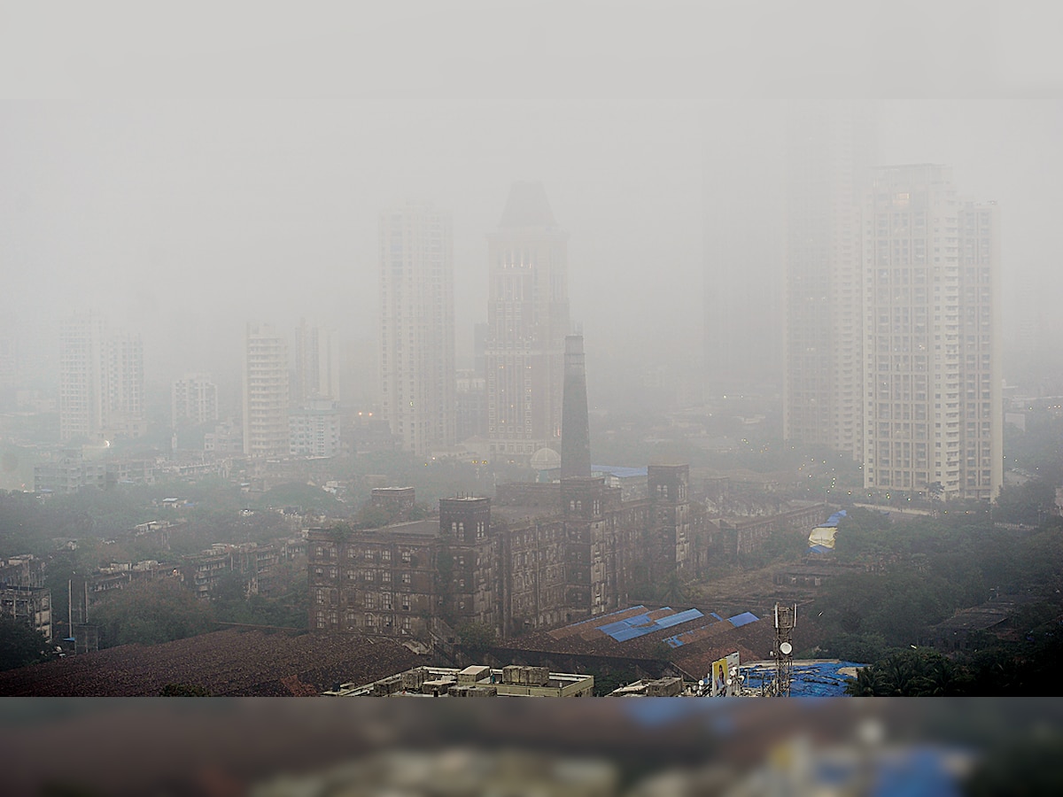 Mumbai in haze due to weather change