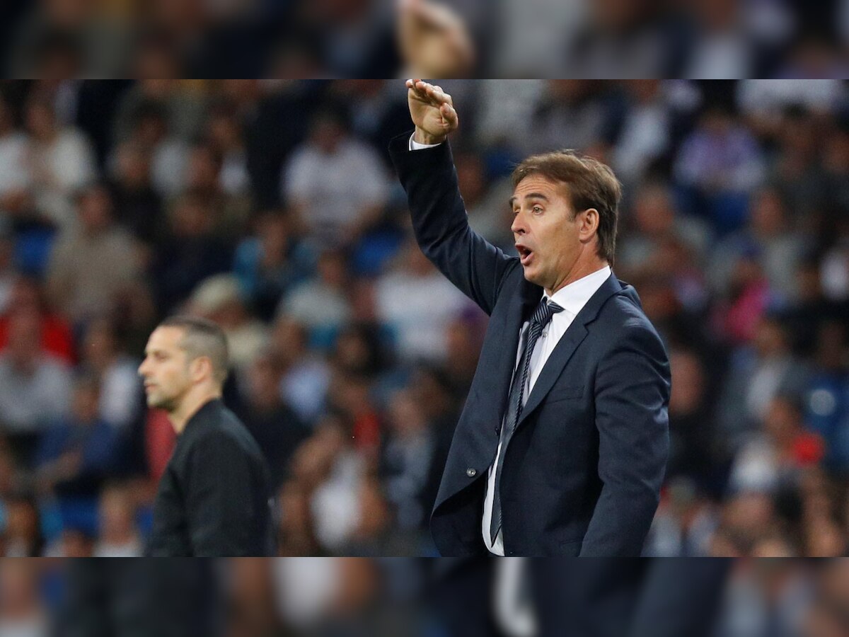 Barcelona await stumbling Real Madrid as Julen Lopetegui looks for lifeline at Camp Nou