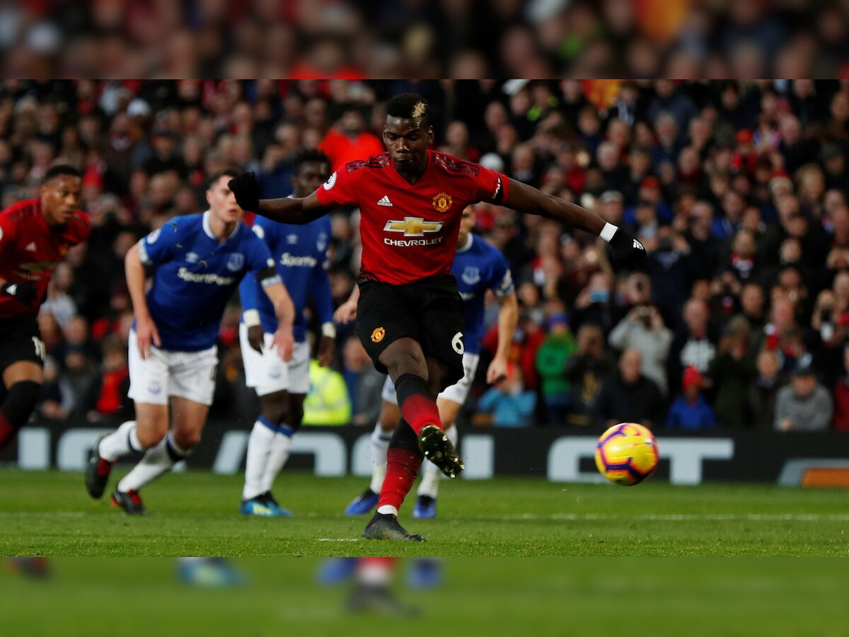 Premier League: Nervy Manchester United edge Everton at Old Trafford