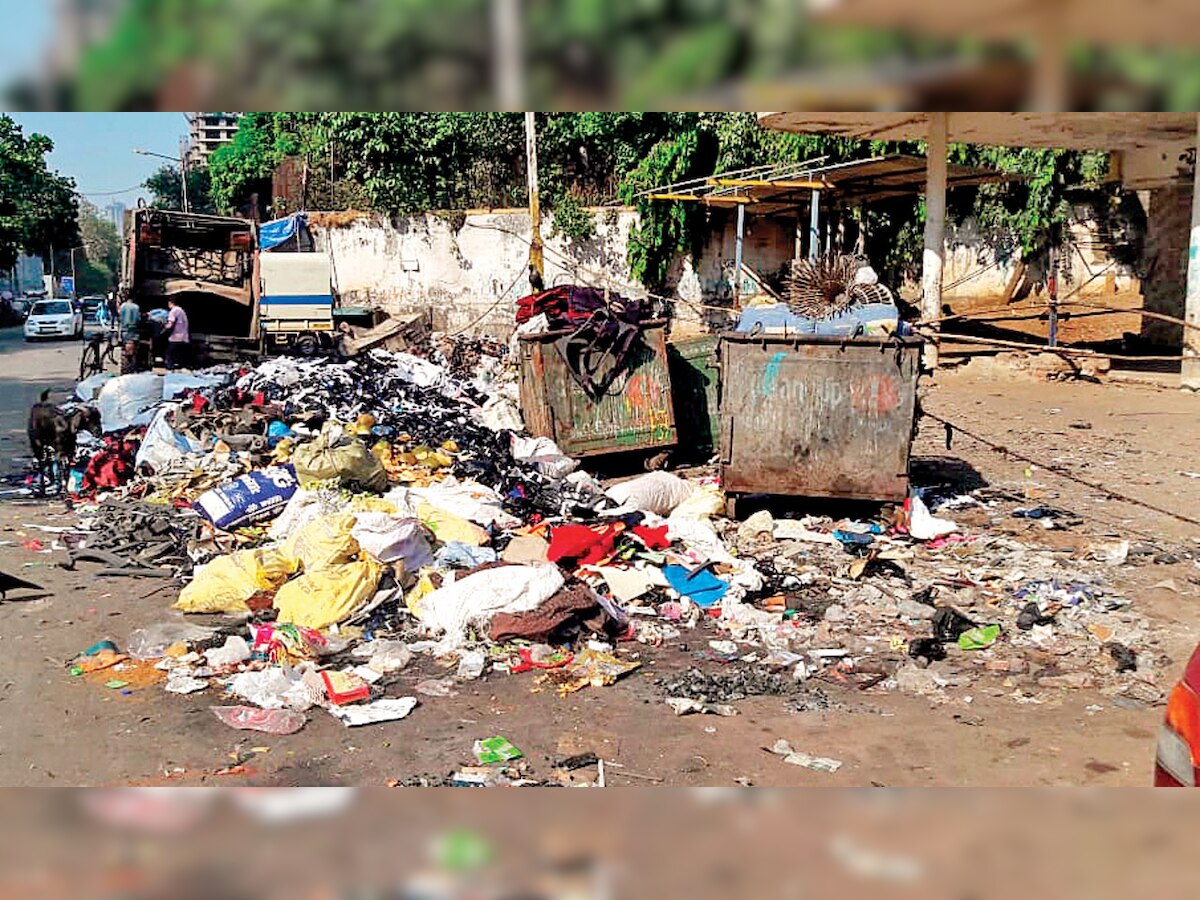 As garbage piles up, citizens slam BMC