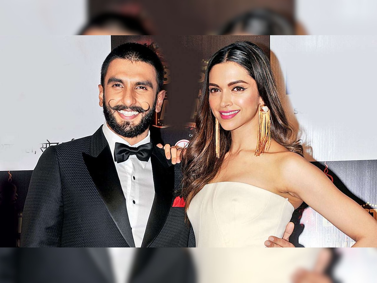 #DeepVeer Wedding: Deepika Padukone-Ranveer Singh to officially share FIRST pics post their marriage at 6 pm today?