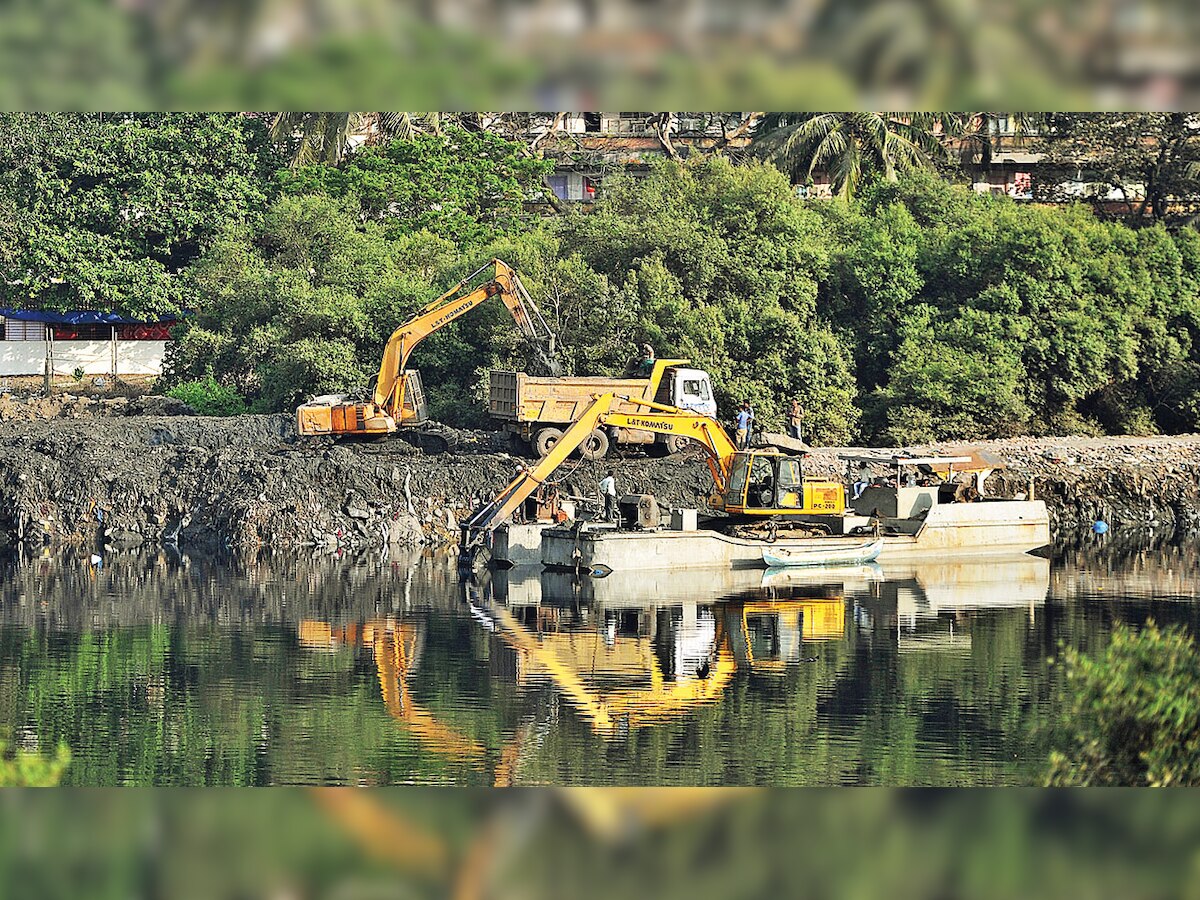 Before monsoons, BMC to start end-to-end desilting of nullahs across Mumbai