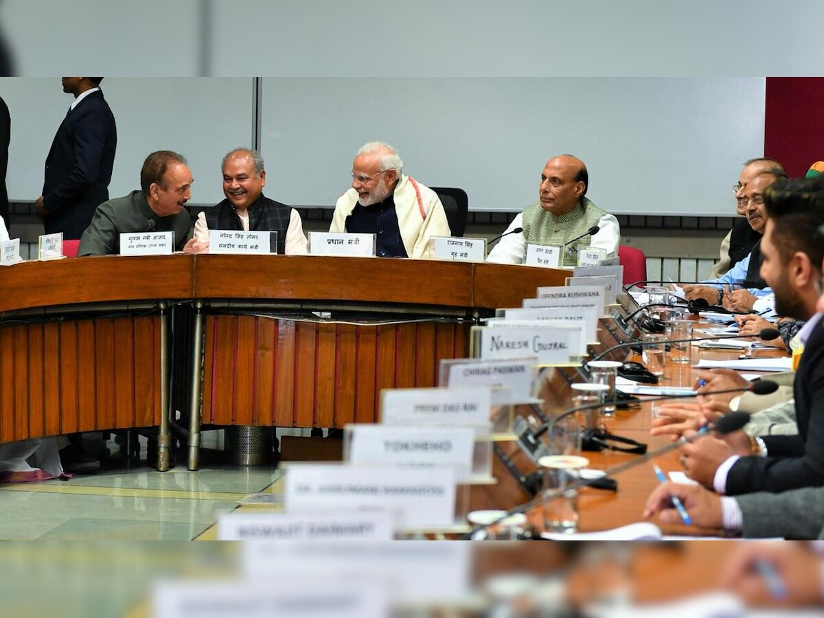 Willing to discuss all issues: PM to  Opp leaders ahead of Winter Session of Parliament