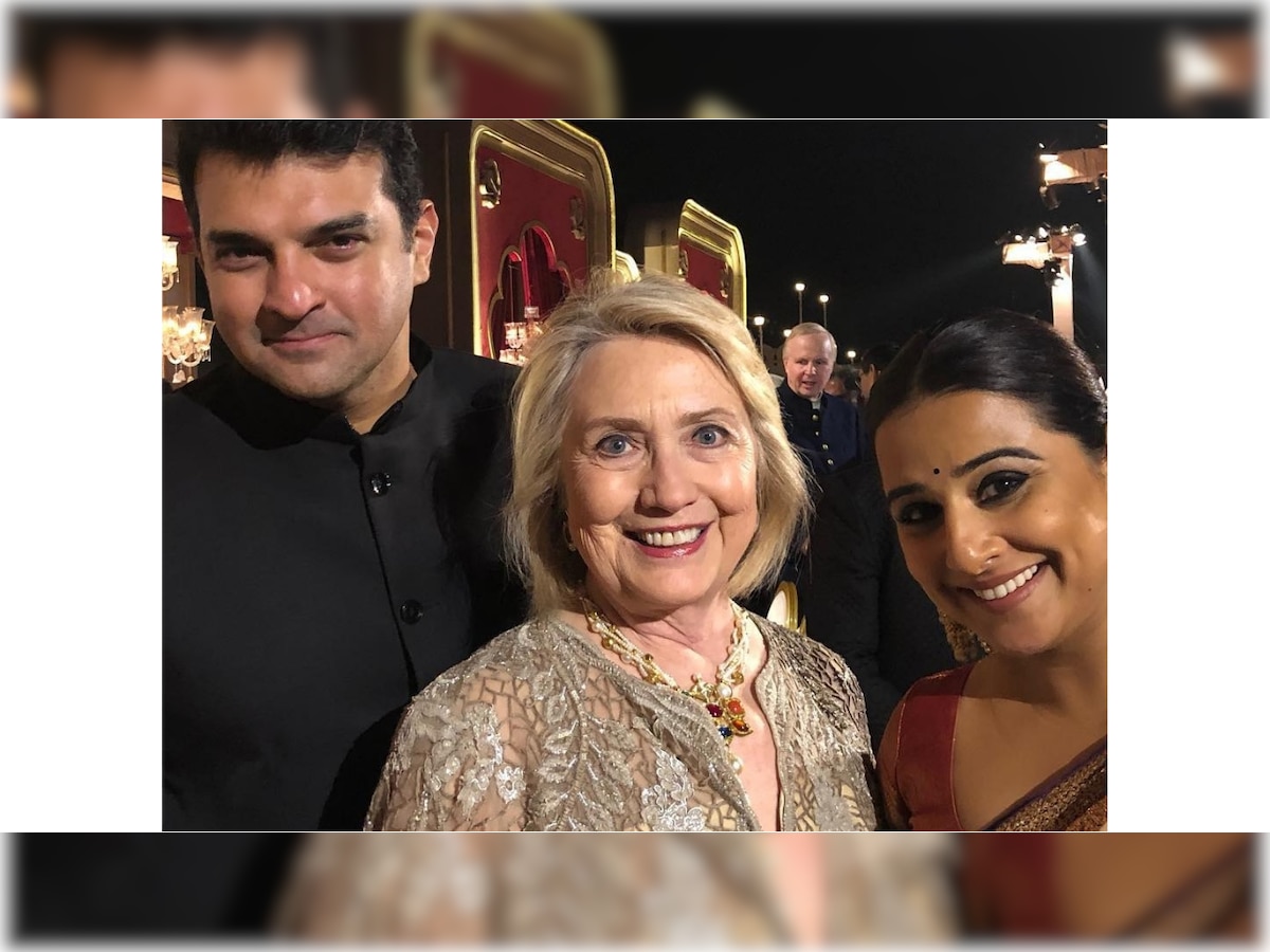 When an awe-struck Vidya Balan took Smriti Irani's help to meet her 'Hero' Hillary Clinton