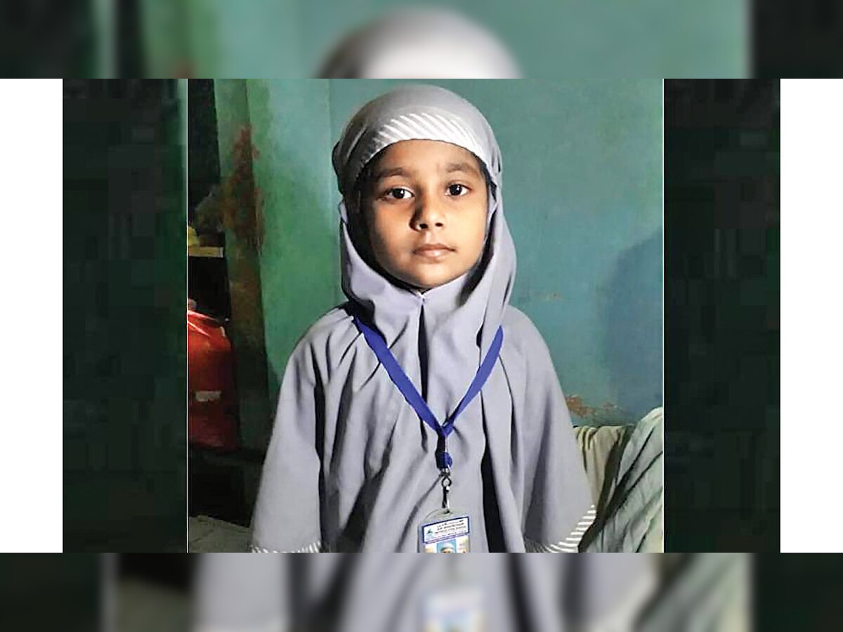 Miffed 7-yr-old takes dad to cops for 'cheating' her out of toilet