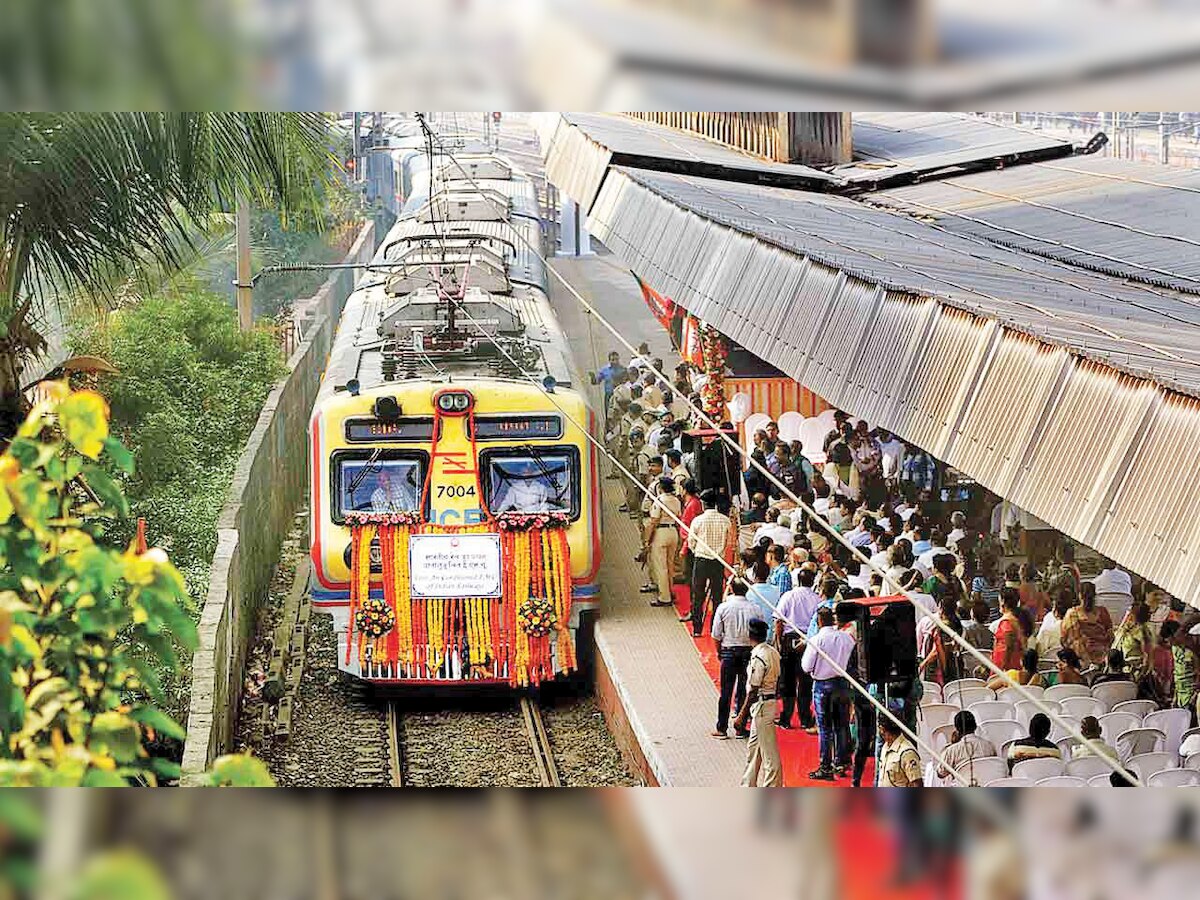 Mumbai: Commuters root for separate body to man local train services