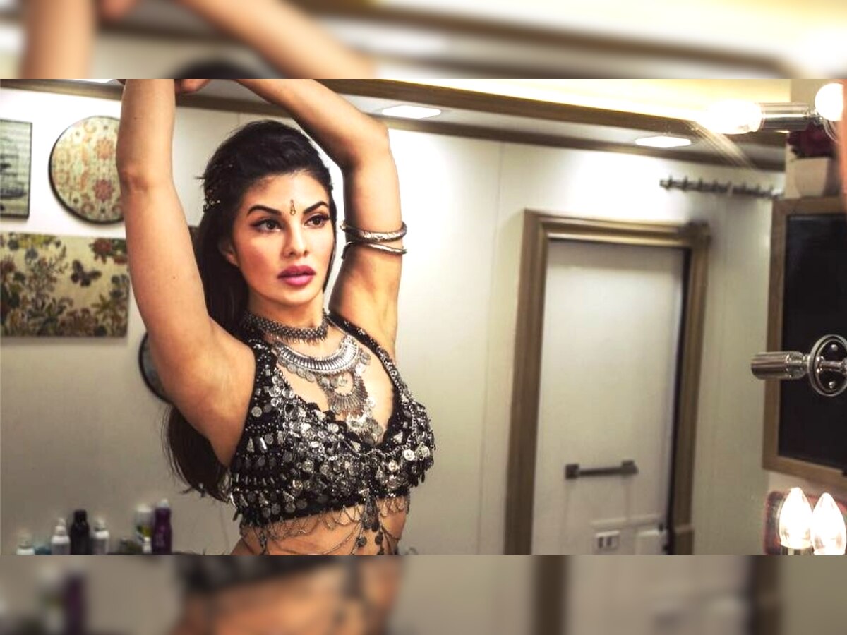 Watch: Jacqueline Fernandez sets the stage on fire with her performance at an awards function