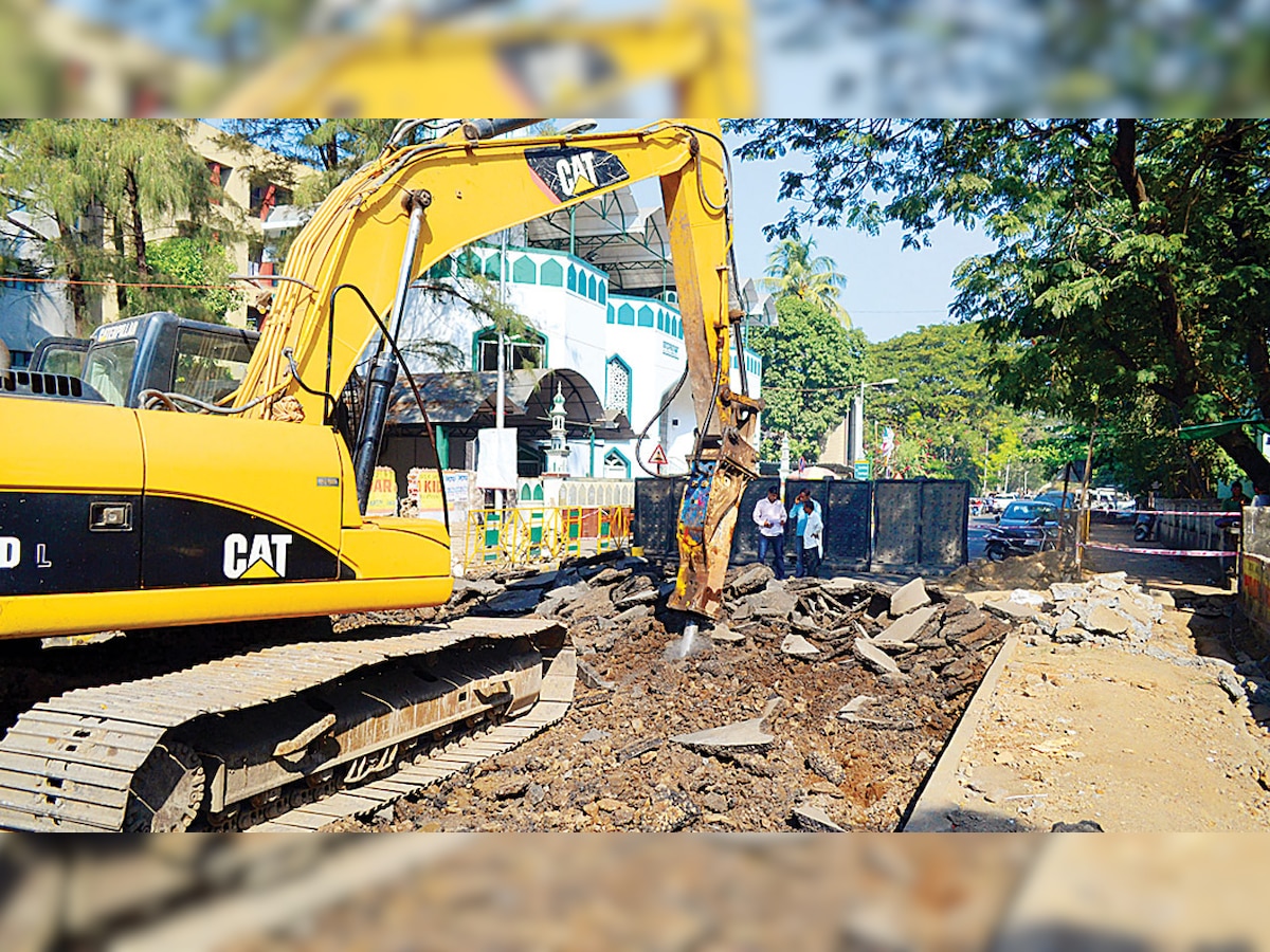Ahmedabad Municipal Corporation to sepnd Rs 2.15 crore for road repairing