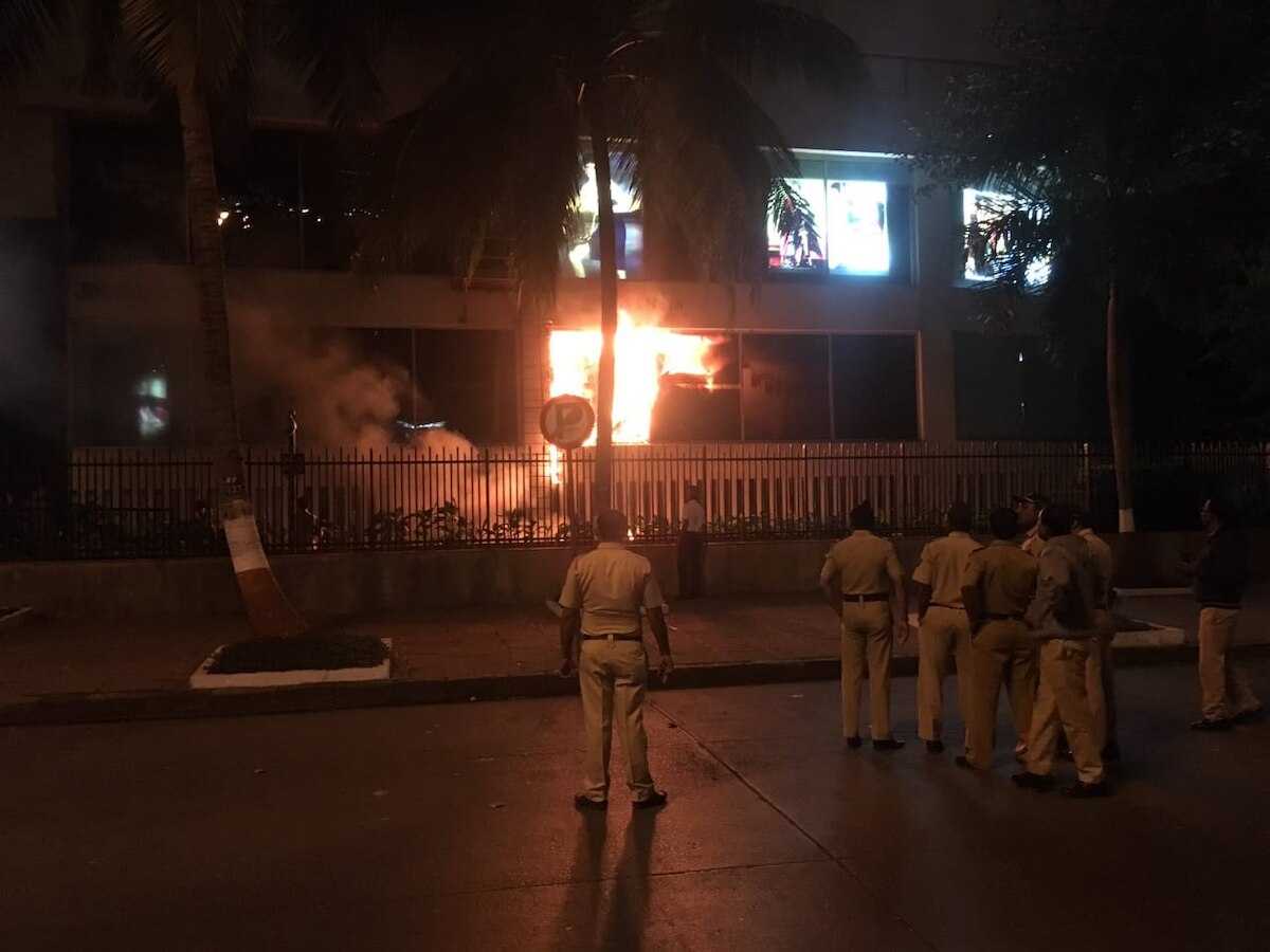 Mumbai: Fire breaks out at Trident Hotel