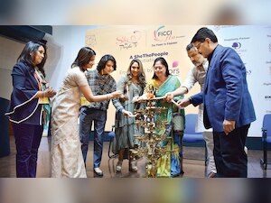 Ask questions on women's invisibility: Devdutt Pattanaik