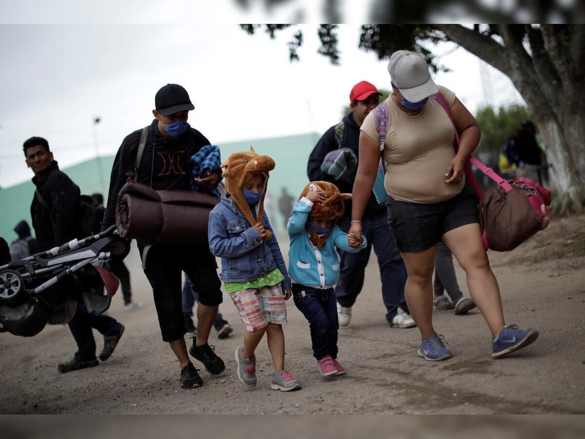US court rules in favour of asylum seekers, against Trump policy
