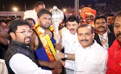 Watch: Bala Rafique Shaikh fight his way to win the Maharashtra Kesari title
