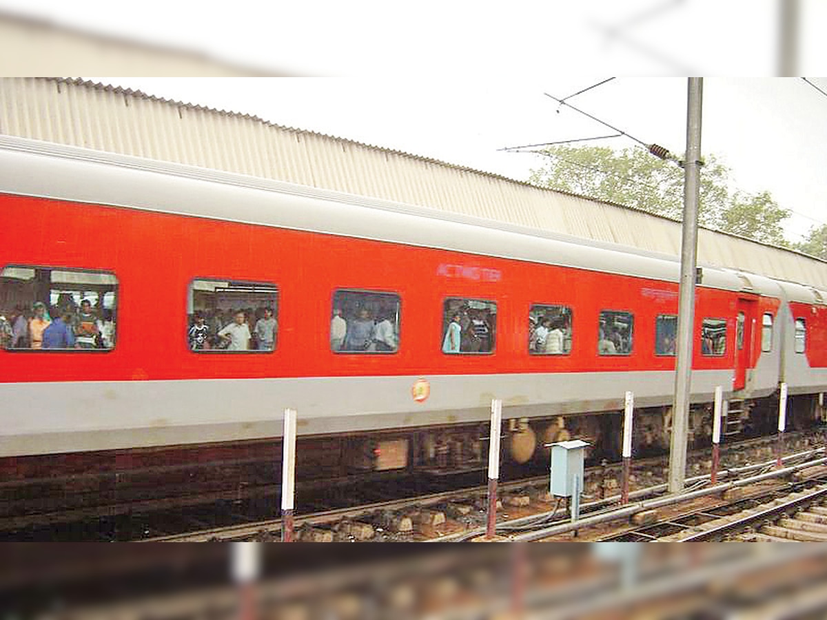 Flash strike over non-payment delays Rajdhani Express