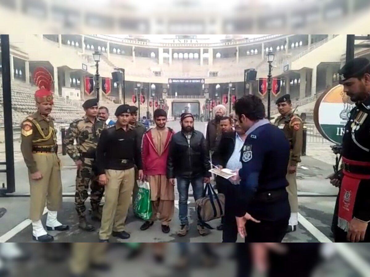 Autistic man who crossed border to meet Shah Rukh Khan repatriated to Pakistan