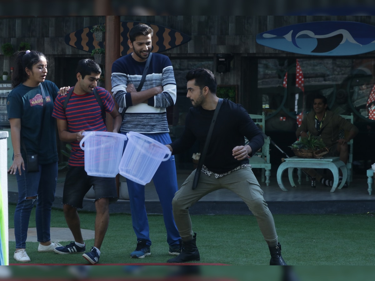'Bigg Boss 12' December 27, 2018 Written Update: Surbhi gets EVICTED, inmates receive Salman Khan's lucky bracelet