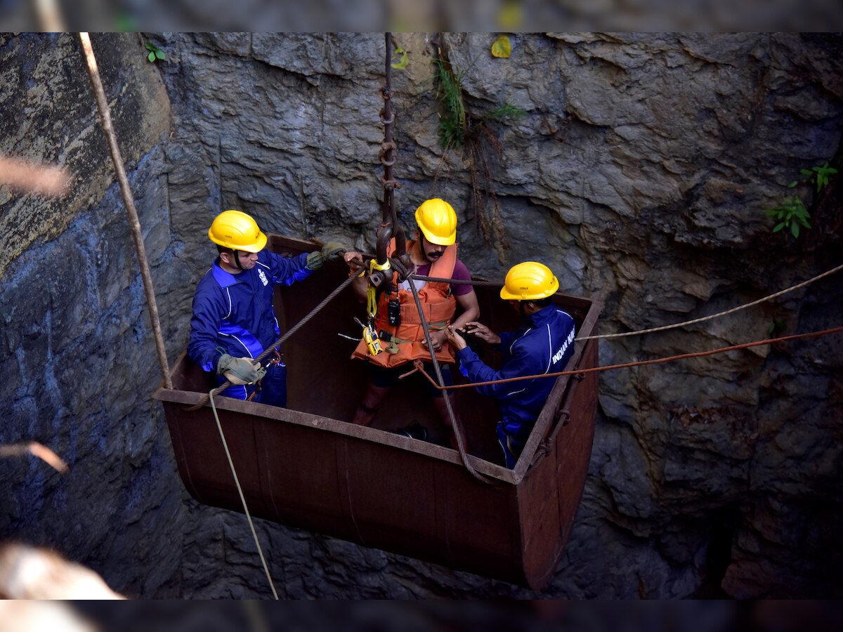 Miners Rescue Operation: Indian Navy leader, NDRF personnel enter mine shaft to ascertain water level  