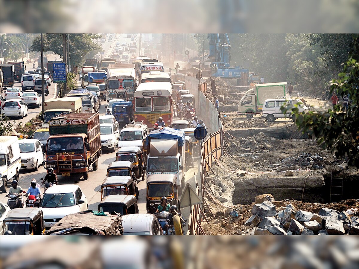 Mumbai: Traffic woes to prolong as Metro contractors get extension