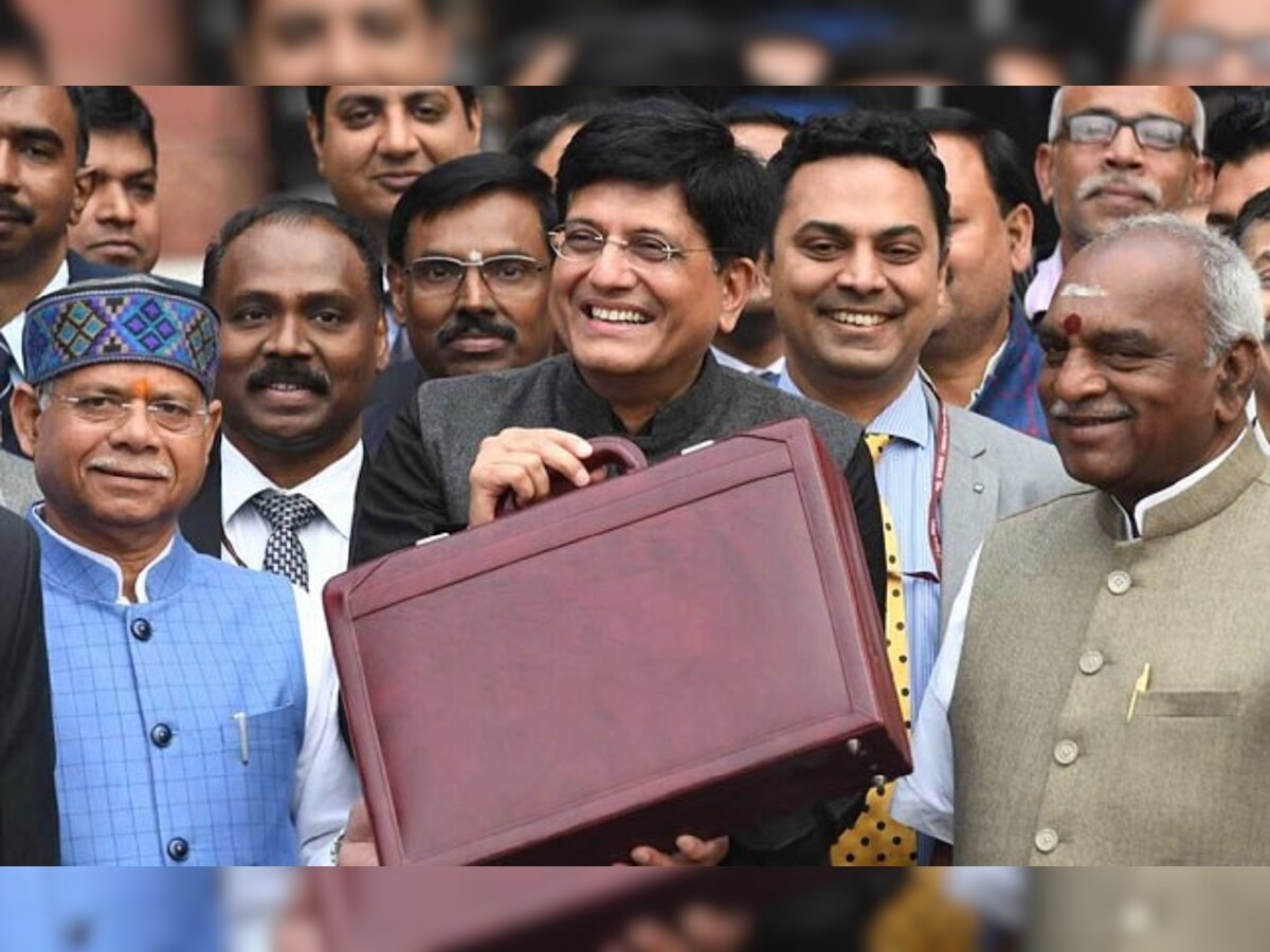 Budget 2019: Sensex gives thumbs up to Piyush Goyal's speech, rises over 400 points