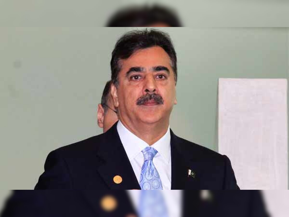 Former Pak PM Yousuf Raza Gilani stopped from leaving country