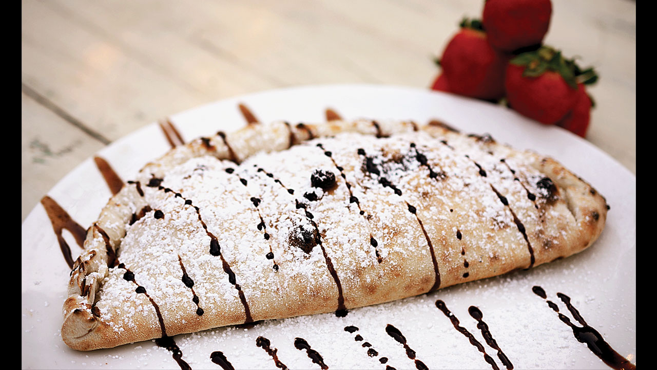 Nutella Berry Calzone