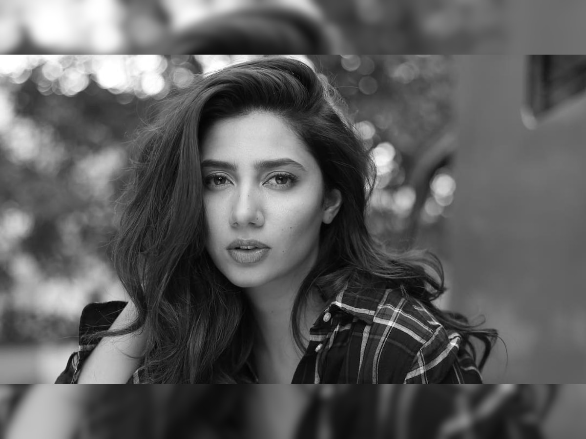 Mahira Khan breaks silence on IAF strike on JeM camp: 'Nothing more ignorant than cheering for war, Pakistan Zindabad'