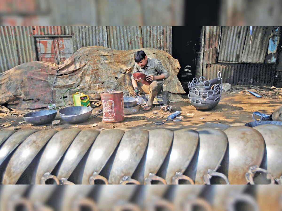 GDP growth slows to six-quarter low of 6.6%
