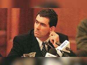 UK minister signs extradition order for Sanjeev Chawla- bookie accused in Hansie Cronje fixing case