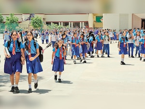 Shortage of teachers, poor state of schools, and lack of facilities ask 'padhega, khelega Gujarat, par kaise?'