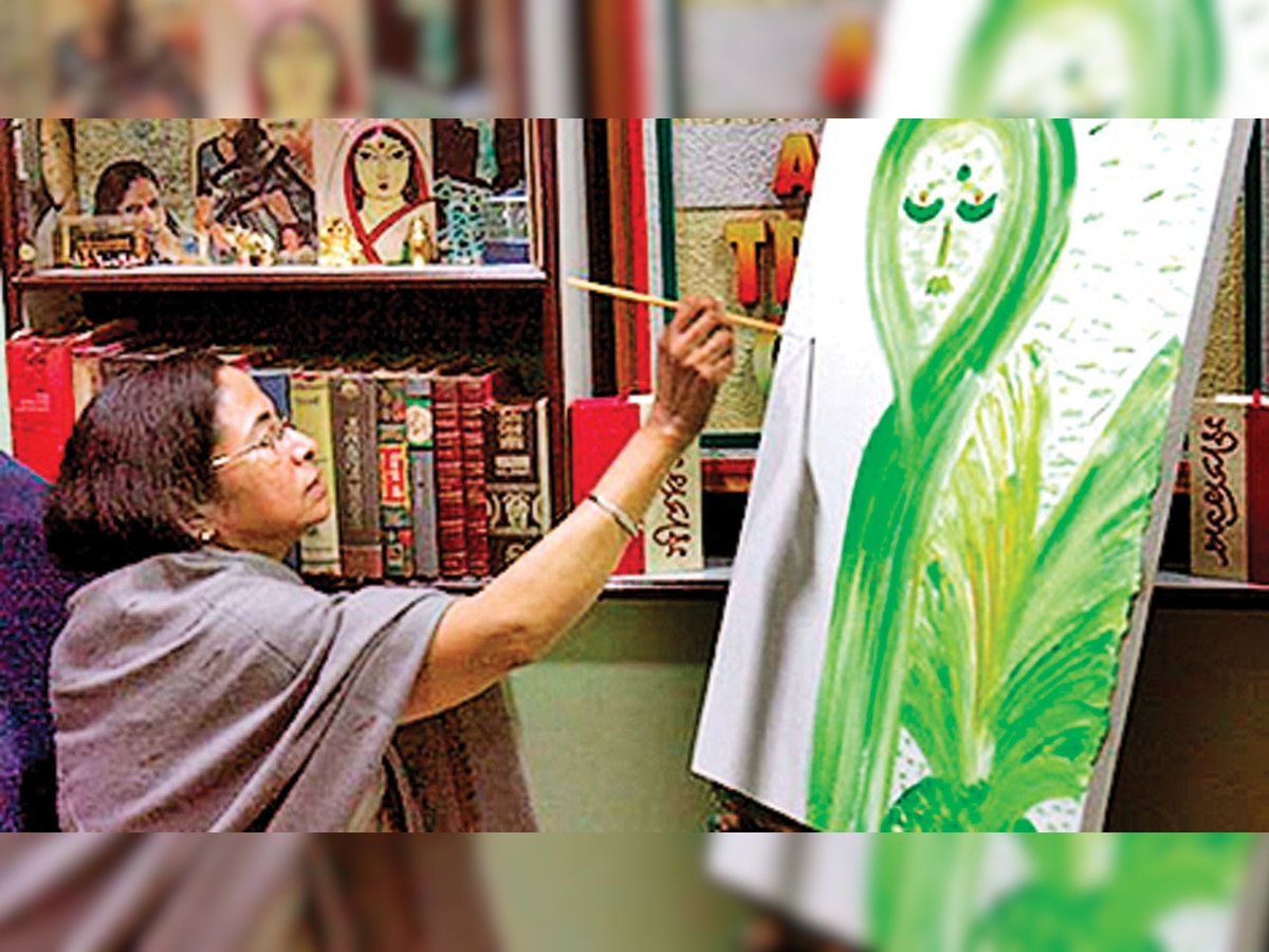 Who bought Mamata's paintings for Rs 6,46,90,000?