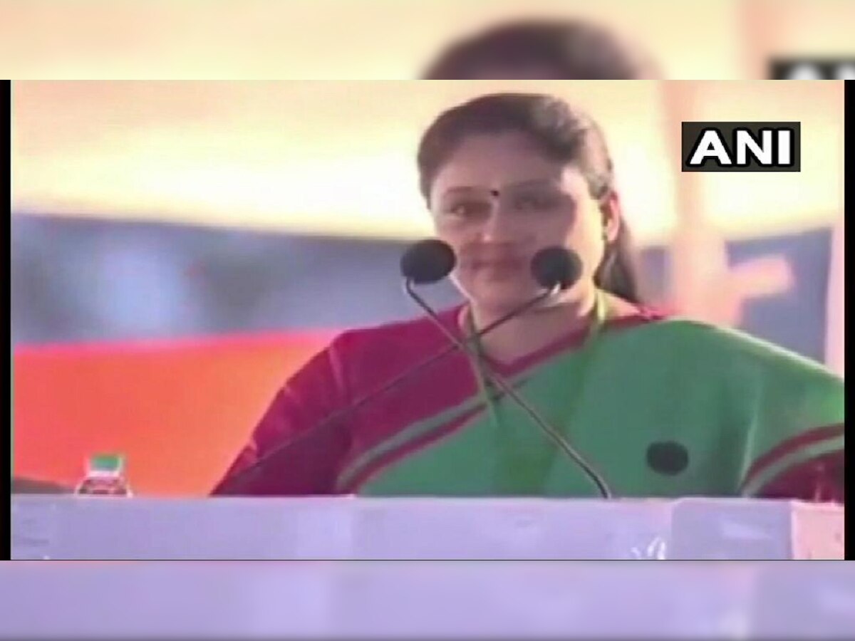 'Looks like a terrorist': Cong's star campaigner Vijayashanti makes controversial remarks against PM Modi; BJP hits back