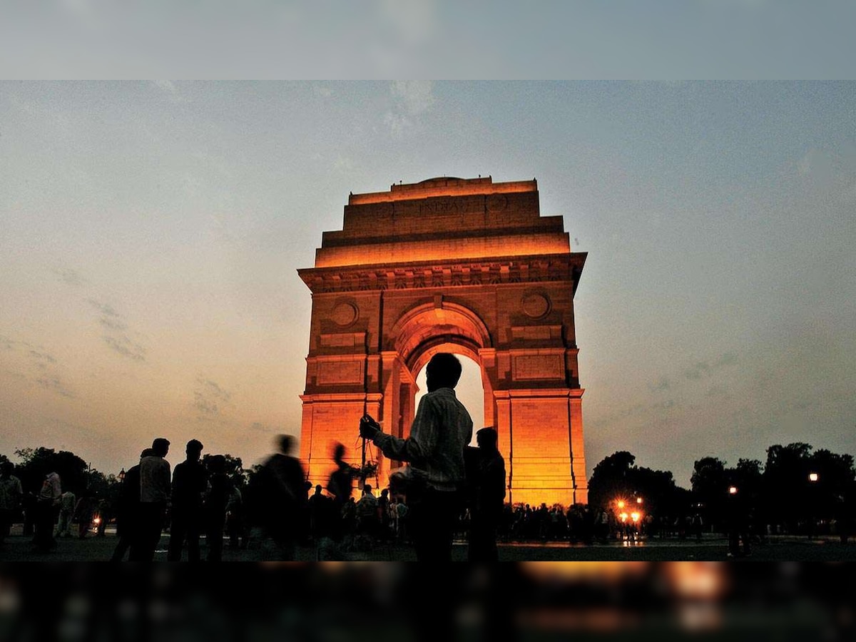 Delhi: Air quality improves to 'moderate' after light rain, thunderstorm