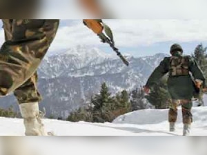 Just 90 km away from Indo -Pak border, China deploys troops in Sindh