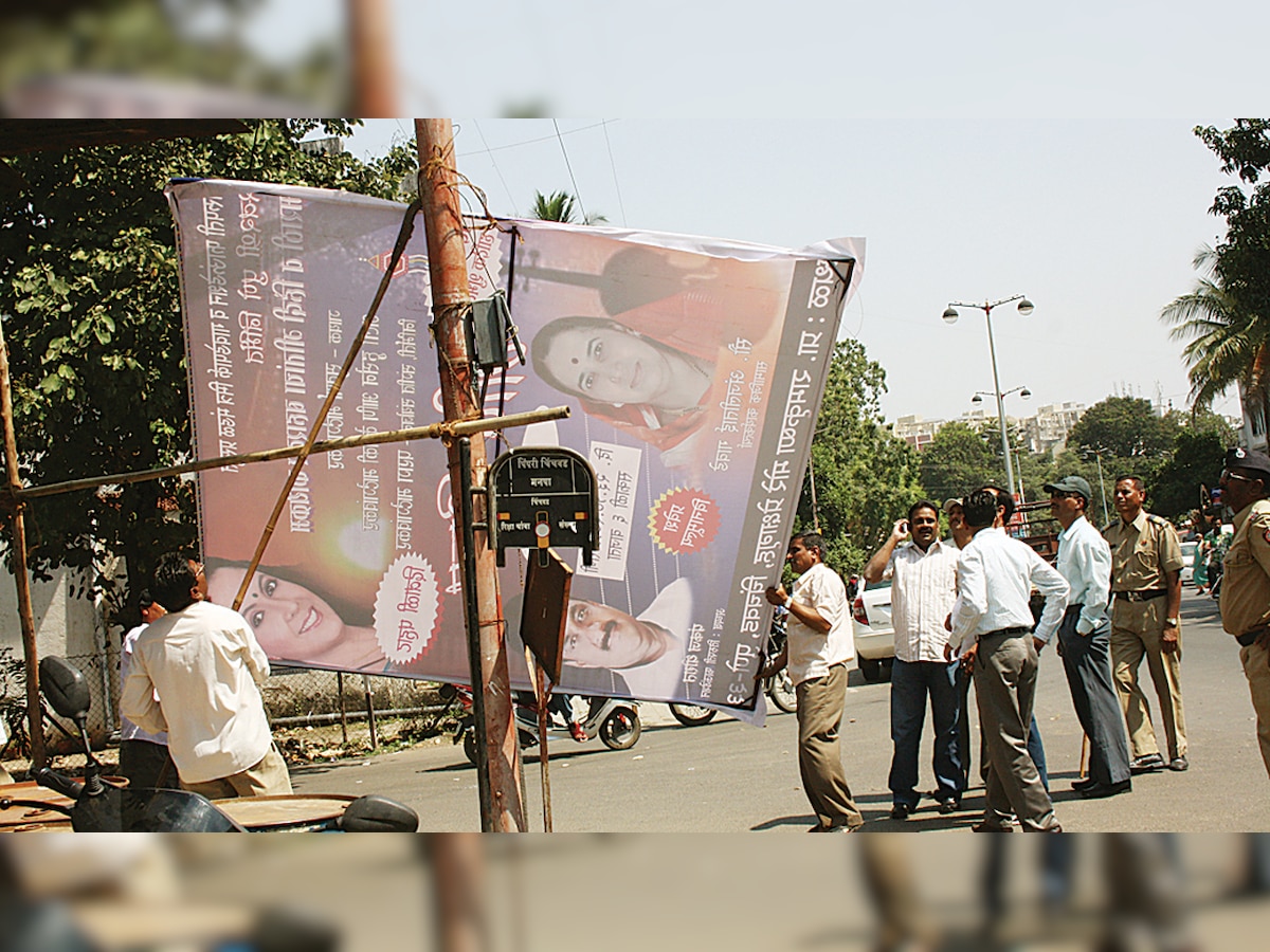 Mumbai: Over 9,000 hoardings removed since Model Code of Conduct got enforcement